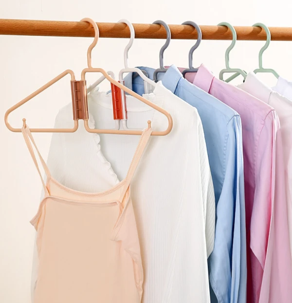 Folding Plastic Hanger